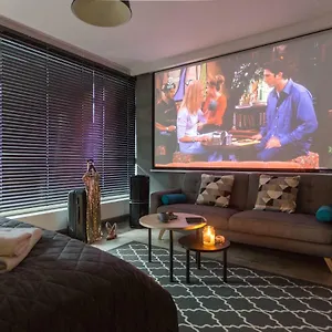 https://apartamenty-inpoint.krakowhotelspoland.com